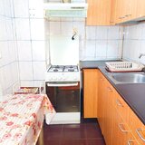 Dristor metrou, garsoniera, bloc mixt